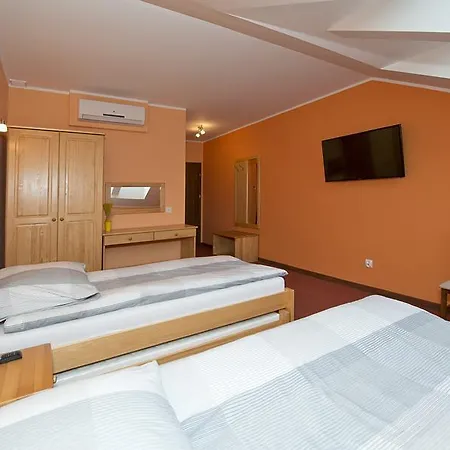 U Holosia Osowiec (Kuyavian-Pomeranian)