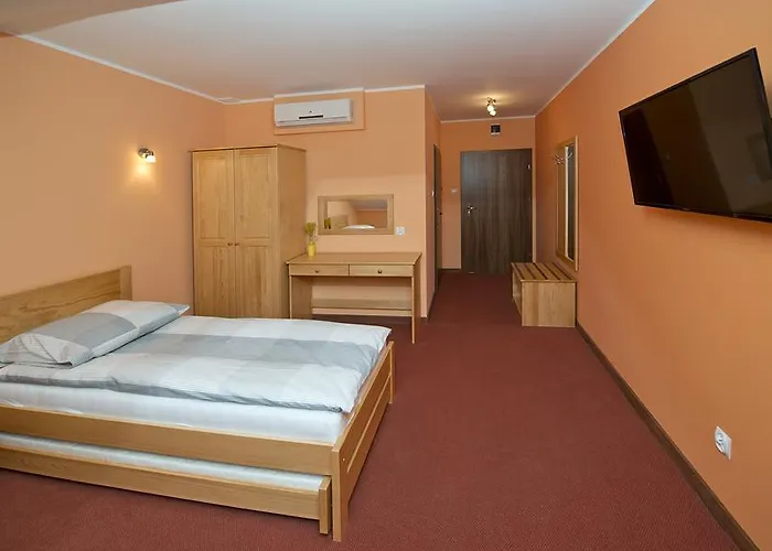 U Holosia Osowiec (Kuyavian-Pomeranian)